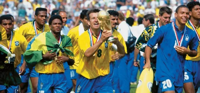 Comemoração da Seleção Brasileira tetracampeã em 1994 / AP | Imageplus Foto Carlo Fumagalli