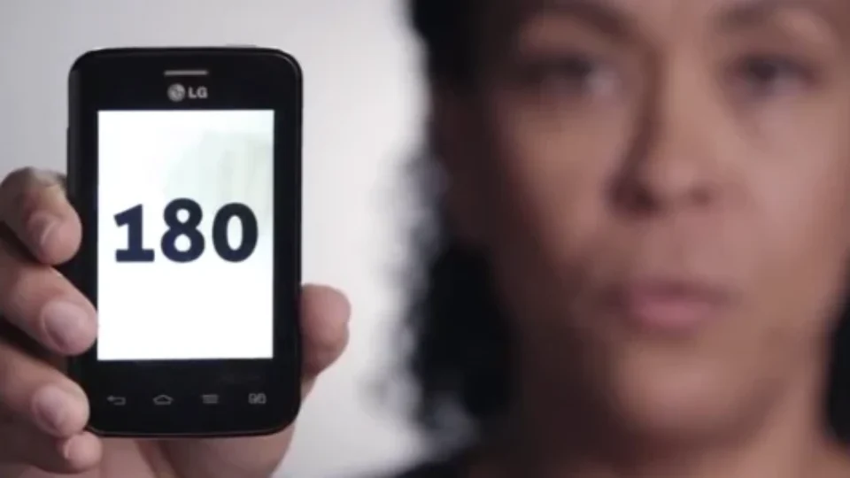 Governo Lula inclui estupro virtual no Ligue 180 após alta nos casos de violência na internet