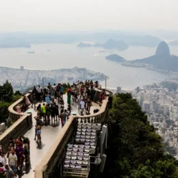 Gastos de turistas estrangeiros no Brasil somam R$ 25 bi em cinco meses