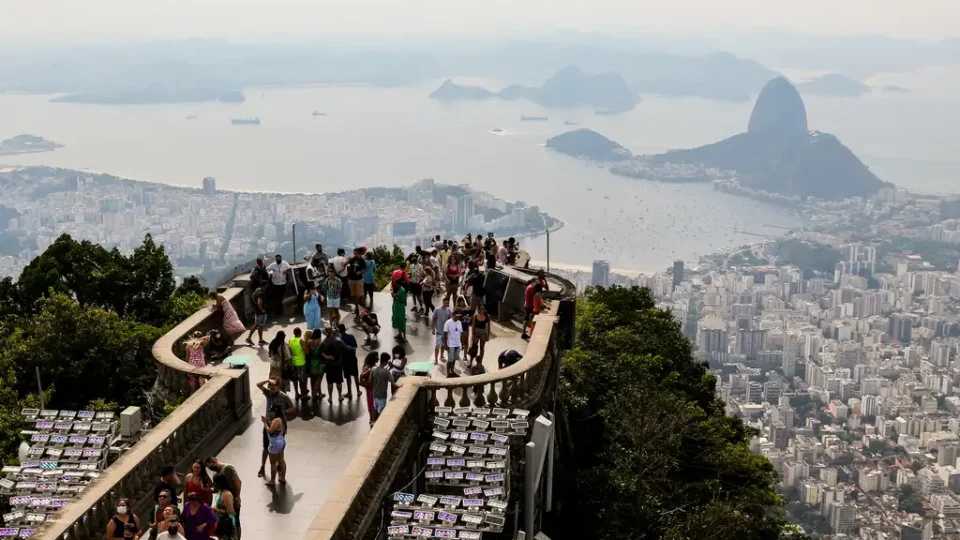 Gastos de turistas estrangeiros no Brasil soma R$ 25 bi em cinco meses
