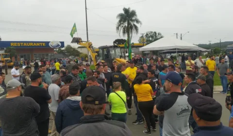 Câmara aprova anistia a caminhoneiros que bloquearam estradas após derrota de Bolsonaro
