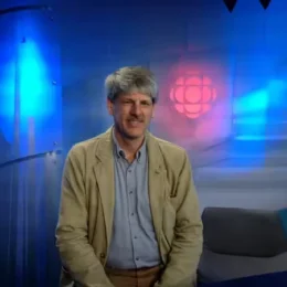 Quem é Guy McPherson, o cientista por trás do alerta climático