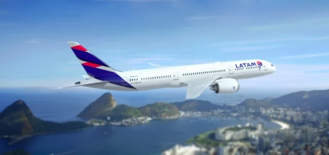 Latam reduz voos após alta do combustível