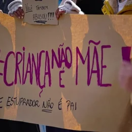 Mulheres convocam atos contra projeto que dificulta aborto legal em crianças estupradas