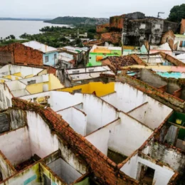 Justiça torna Braskem ré em caso de afundamento de bairros em Maceió