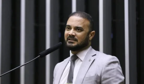 Projeto de Lei sobre abuso policial da força é rejeitado por ‘bancada da bala’ na Câmara