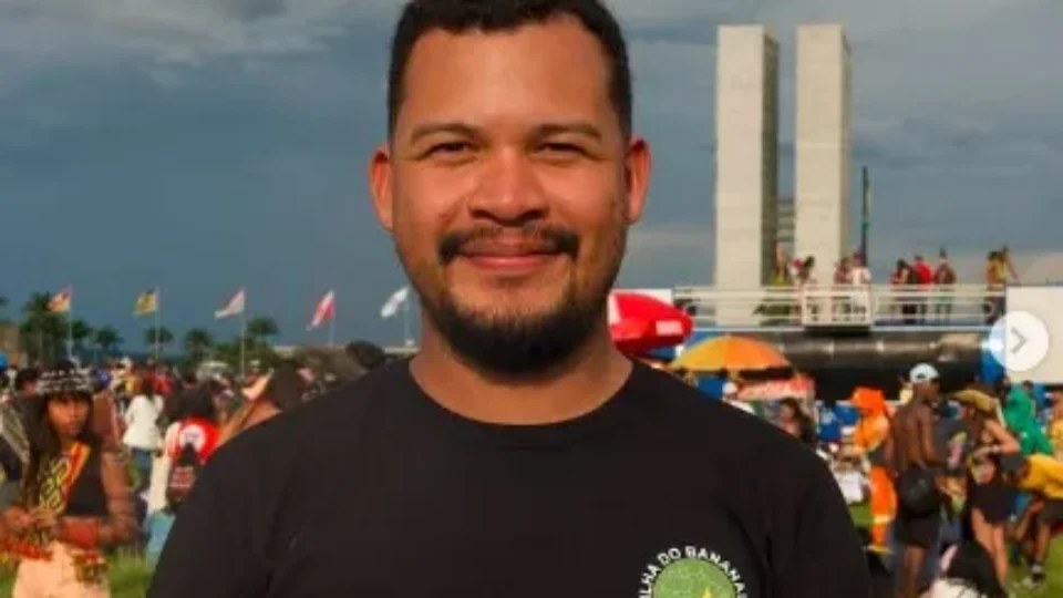 Morre indígena que fazia doutorado em Paris e era inspiração para os povos originários