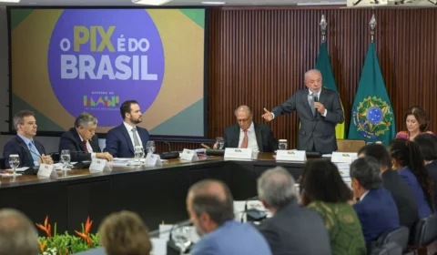 Lula sobre tarifaço: ‘Não podemos aceitar tratamento que os EUA deu ao Brasil’