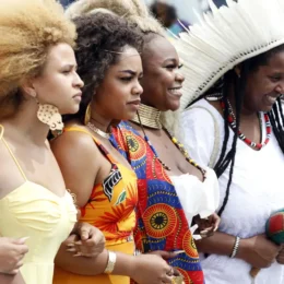 Grandes partidos pedem ao TSE para driblar regra sobre cota para mulheres e negros