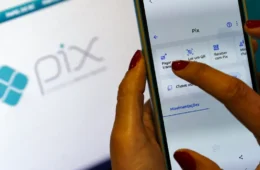 Pix por aproximação deixa de ter limite diário de R$ 500
