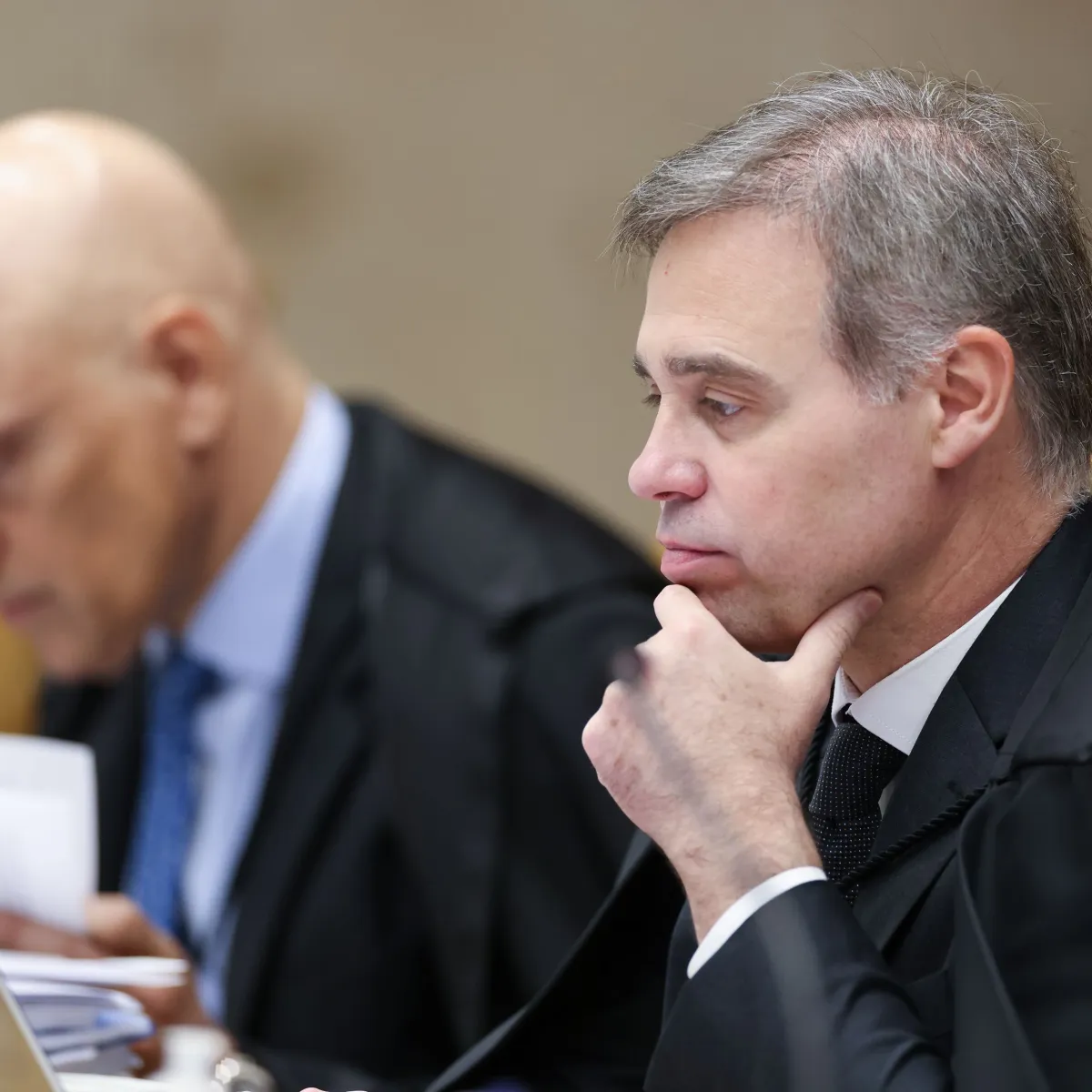 Mendonça envia caso Dark Horse à PGR e abre nova etapa da apuração