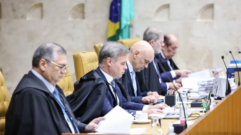 STF conclui julgamento e libera parte dos penduricalhos a juízes e integrantes do MP