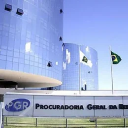 PGR diverge da AGU e defende manutenção da Lei da Dosimetria no STF