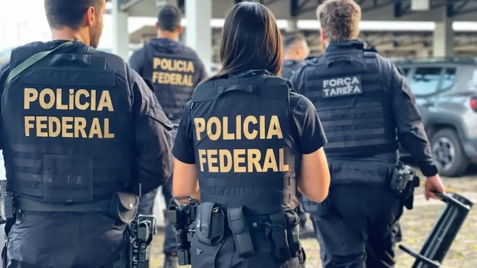 Governo pede à PF volta de policiais federais cedidos a outros órgãos