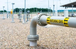 Petrobras cria mecanismo que reduz impacto da guerra no Irã sobre preço do gás natural