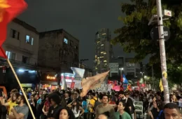 Estudantes protestam contra cortes nas universidades de São Paulo