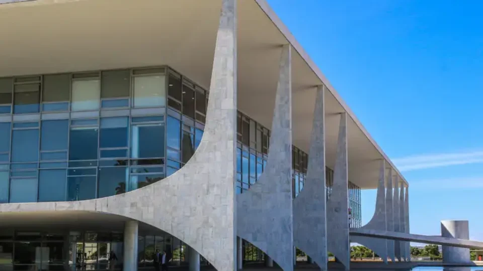 Portaria do GSI nomeia major ‘Fulano de Tal’ e tenente ‘Cicrano de Tal’ para segurança de Lula
