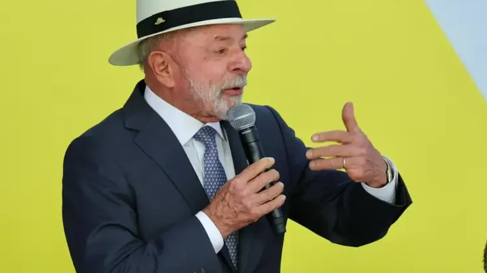 Oposição tenta derrubar decreto de Lula contra fraudes e golpes nas redes
