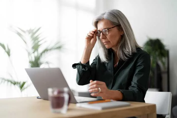 Mudar de carreira depois dos 40 é possível? Veja áreas em alta e dicas para a transição