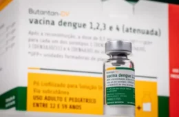 SUS suspende uso de vacina da dengue do Butantan após reações adversas