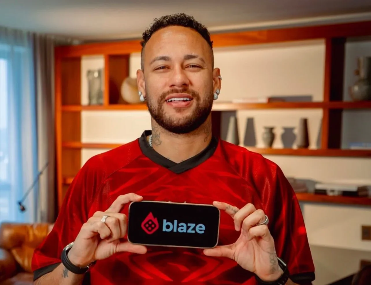 Neymar é patrocinado pela Blaze | Crédito: Foto: Divulgação/ Instagram @neymarjr