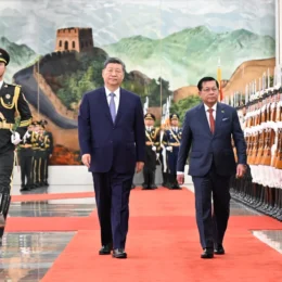 Corredor para ligar China ao Índico avança com visita do presidente de Myanmar a Pequim