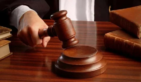 Homem descobre que não era pai de criança; ex é condenada a indenizá-lo em R$ 30 mil