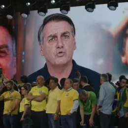 Flávio diz ao TSE que vídeo de IA com Bolsonaro é legal e não engana o eleitorado