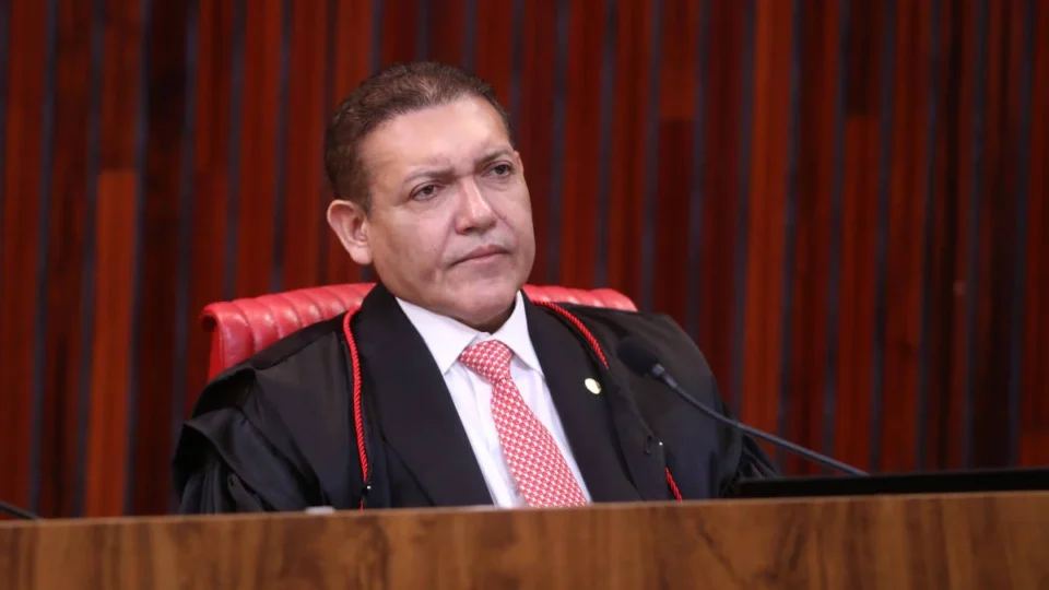 Kassio propõe selo de acerto para institutos de pesquisa eleitoral; especialistas criticam
