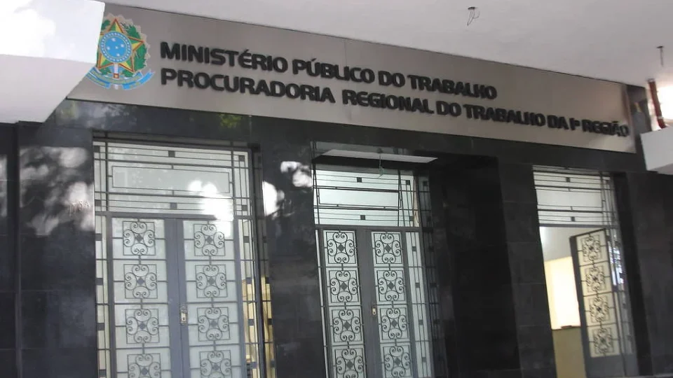 Doméstica é resgatada de casa no RJ após 52 anos sem salário e receberá R$ 645 mil