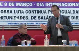 Votação do fim da escala 6×1 deve ficar para depois das eleições, admite ministro