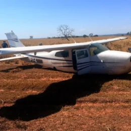 Força Aérea Brasileira intercepta aeronave suspeita vinda da Bolívia