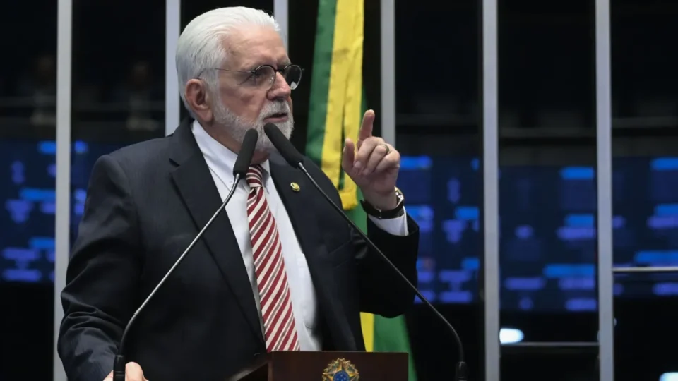 Dois dias antes de operação da PF, Jaques Wagner se reuniu com André Mendonça