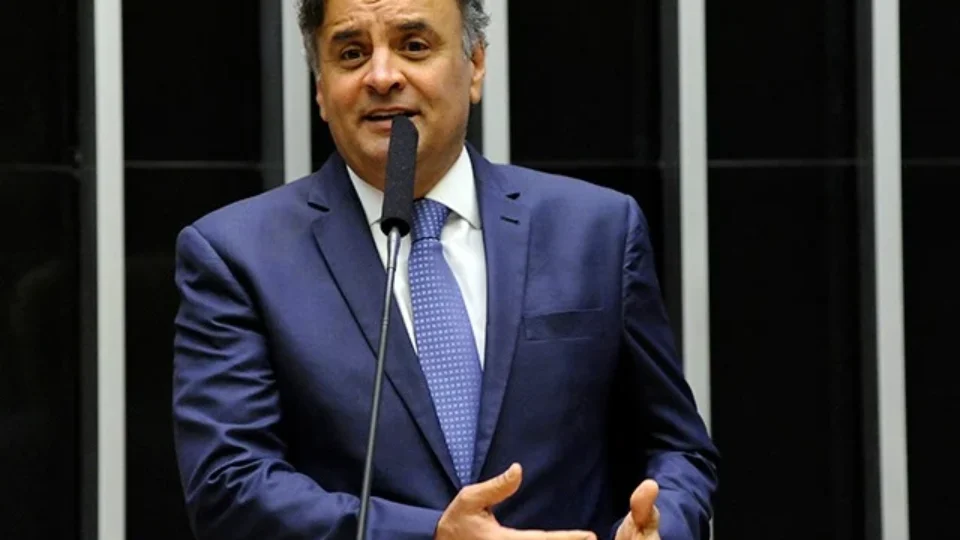 Aécio desiste de disputar a Presidência, e PSDB ficará sem candidato ao Planalto