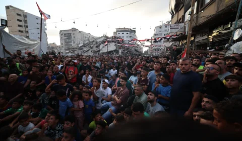 Entre escombros e morte, Copa se transforma em ato de resistência em Gaza