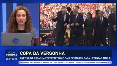 Donald Trump repete a mesma patética tentativa de chamar a atenção na final da Copa do Mundo