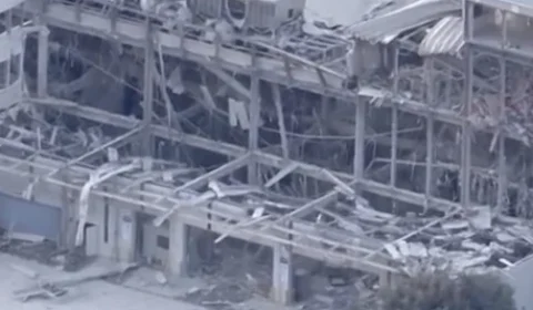‘Muitas pessoas’ estariam presas em shopping após forte terremoto no Japão