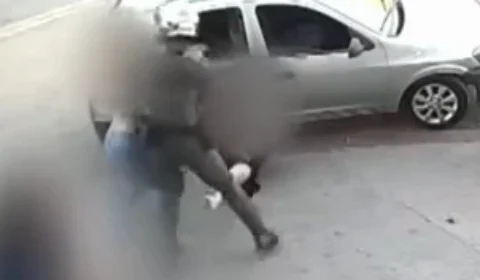Mulher com bebê no colo é agredida por PM durante confusão em abordagem em Sorocaba