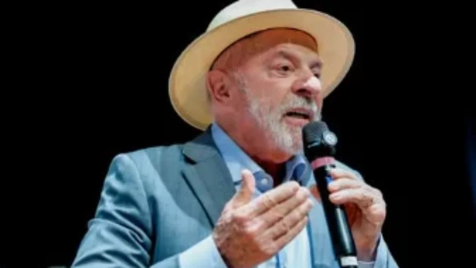 ‘Ninguém vai meter o bedelho nas eleições’, diz Lula ao criticar EUA e Argentina