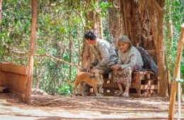 Coletivo do músico João Gordo faz campanha para construir banheiros em aldeia indígena
