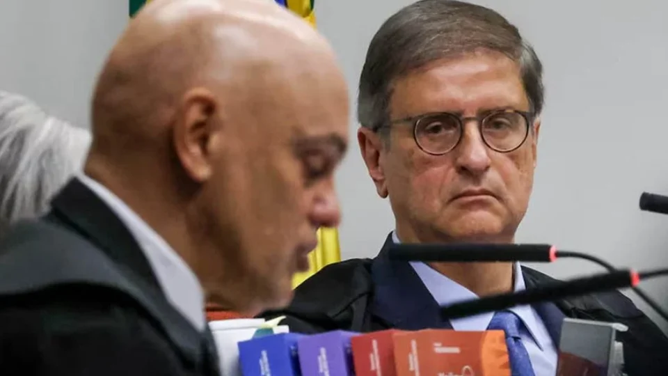 Moraes e Gonet finalmente dão anistia a Bolsonaro