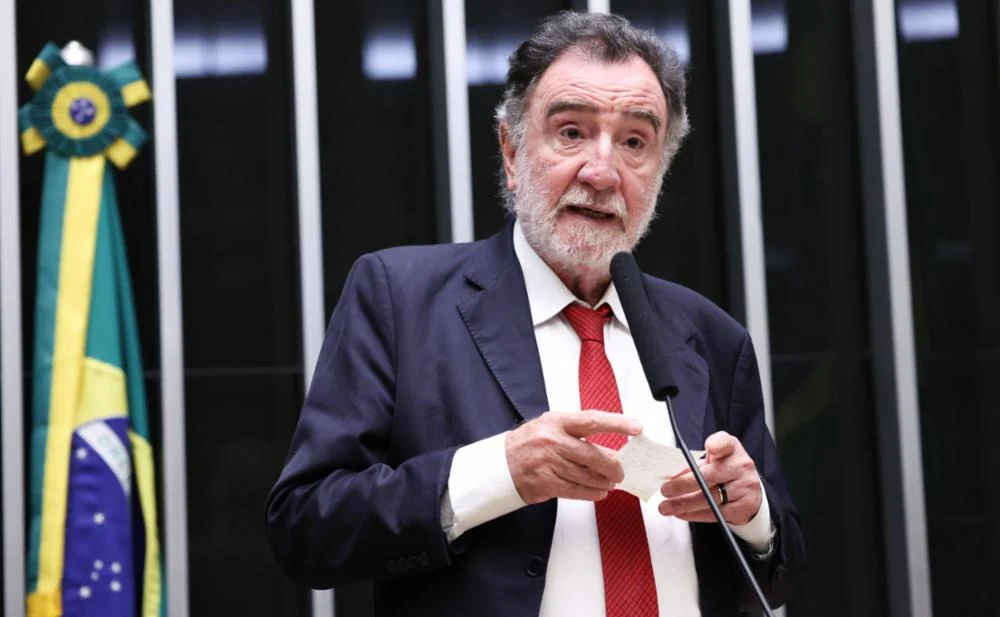 Patrus candidato em Minas pode resolver a eleição pró-Lula no 1º turno