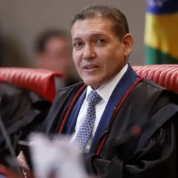 Mensagens de Vorcaro mencionam filho de Kassio Nunes e pagamento de R$ 500 mil, diz jornal