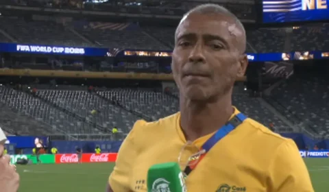 Justiça bloqueia cachê de Romário na CazéTV para quitar dívida milionária
