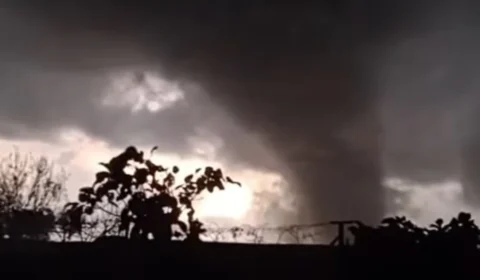 Tornado deixa feridos e destrói casas no interior do Rio Grande do Sul