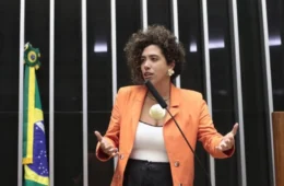 Câmara retira escolta policial de Talíria; deputada cobra revisão da decisão de Motta