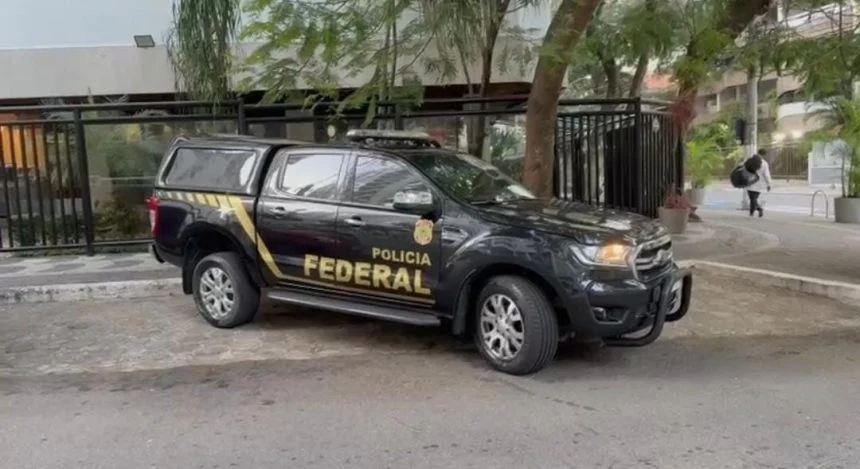 Agentes cumprem 19 mandados de busca e apreensão na manhã desta terça (07) — Foto: Divulgação