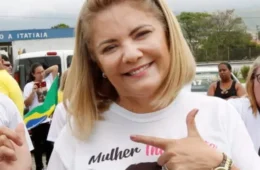 Justiça Eleitoral determina bloqueio de R$ 227,7 mil em contas de ex-esposa de Bolsonaro