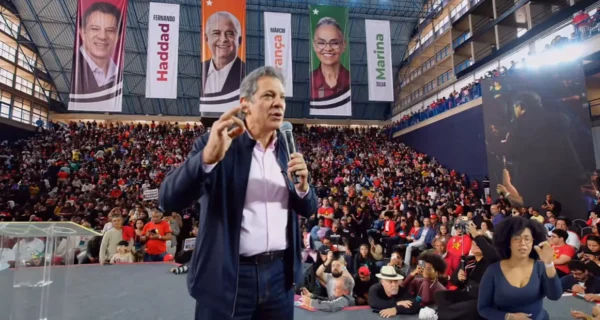 PT oficializa Haddad candidato ao Governo de SP em evento com Lula e Alckmin