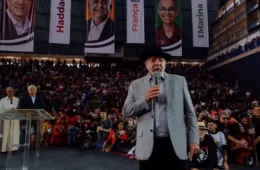 ‘Não venham de fora meter o dedo nas nossas eleições’, diz Lula em convenção do PT em SP
